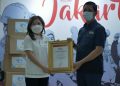 Rupiah Cepat Bagikan 500 Paket Kesehatan Lewat PMI