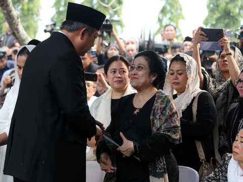 Susilo Bambang Yudhoyono (SBY) bertemu dengan Megawati Soekarnoputri. (Dok. Detikcom/Rengga Sancaya/File Foto)