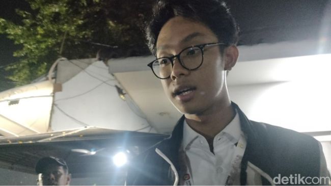 Mengenal Sosok Alam, Anak Ganjar Pranowo yang Berprestasi