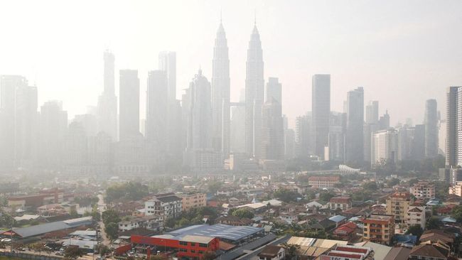 China Menyerah, Tunduk Ikut Aturan Baru Malaysia